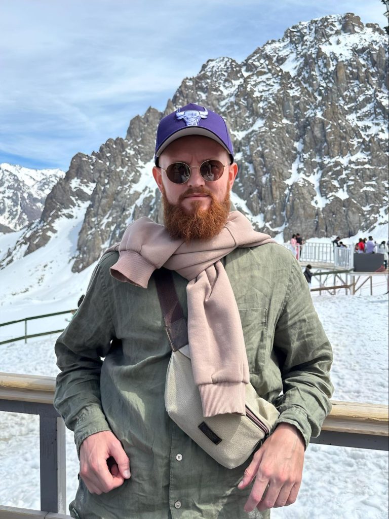 Изображение эксперта