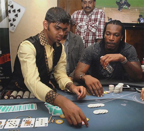 Массовая паника + антифрод: платежи в Индии после PROGA. Опыт инфлюенс-медиабаинга Adamant media