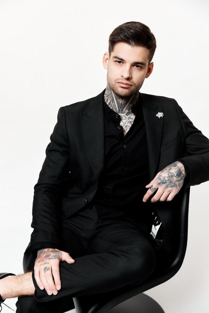 Интервью с Алексом из Royal Partners